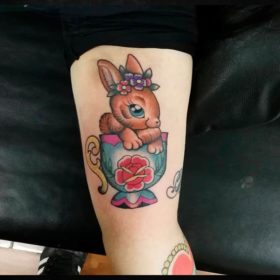 Tatuaje de conejito – Creado por Christopher | Infierno Tatuajes
