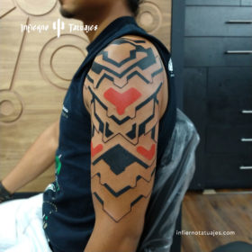 Tecno tattoo – Creado por Javier Gaona | Infierno Tatuajes