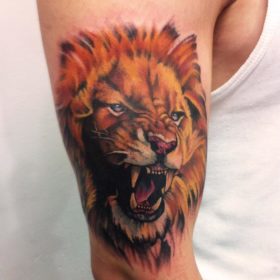 Tatuaje de leòn