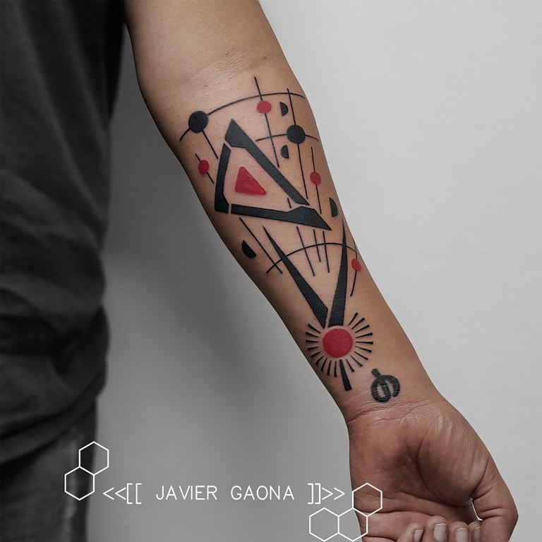 tatuaje minimalista infierno tatuajes