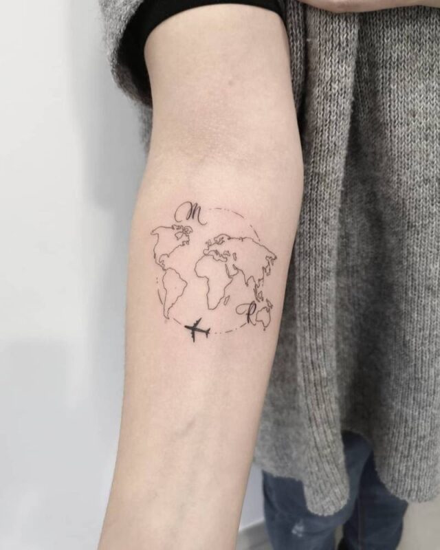 tatuaje de silueta para viajeros