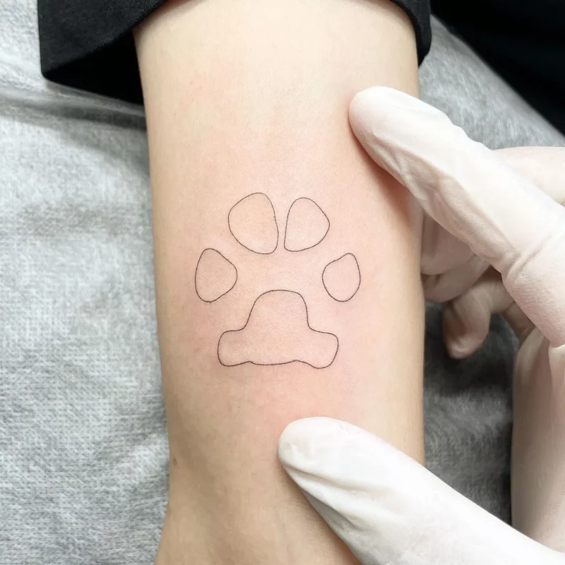 Tatuaje de huella de perro Geométricos Infierno Tatuajes